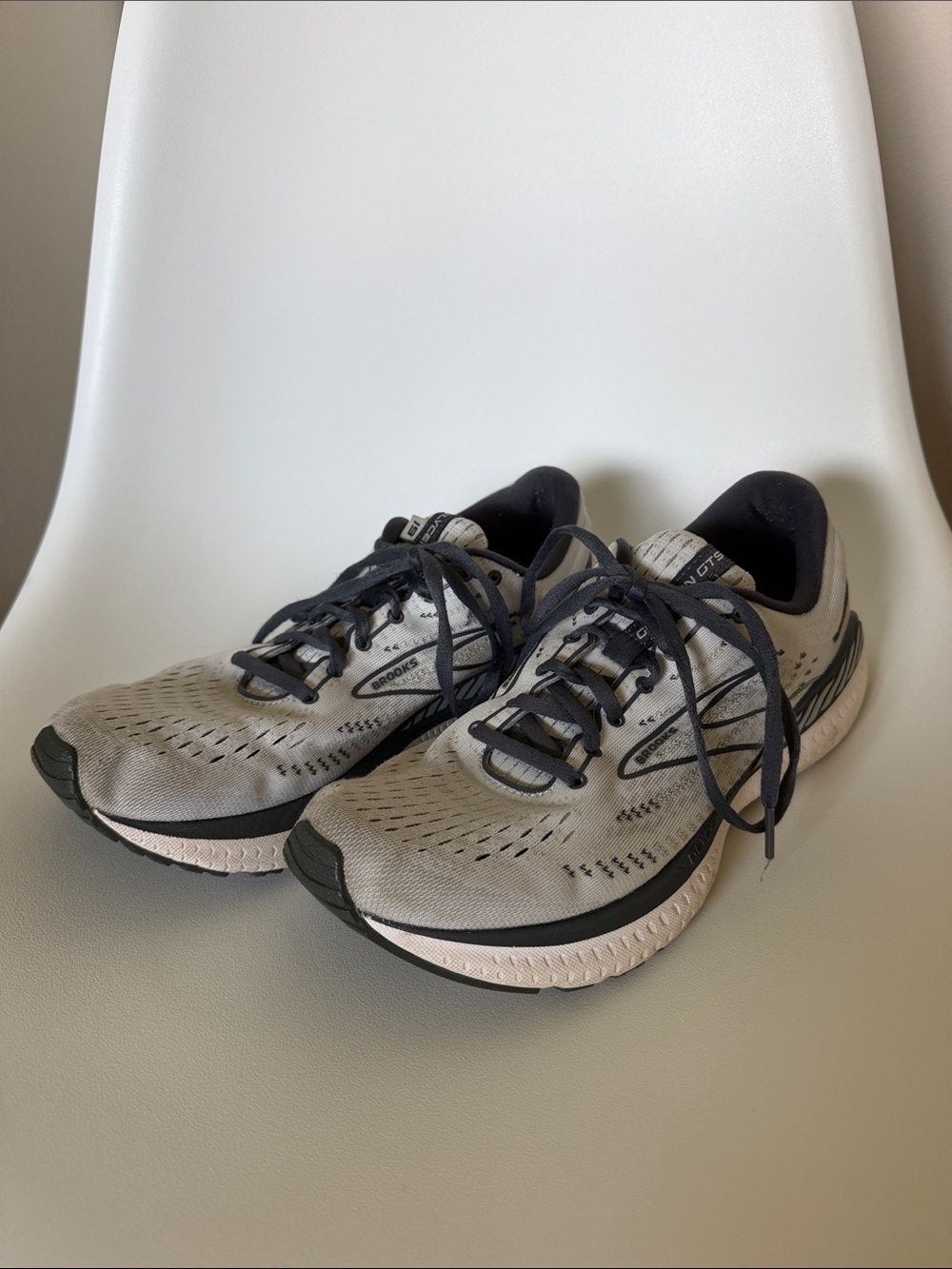 Brooks Glycerin GYS 19 Men’s Running Shoes